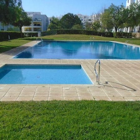 Apartamento Urb. Vila Nova, Lote 5 Armacao de Pera Bagian luar foto