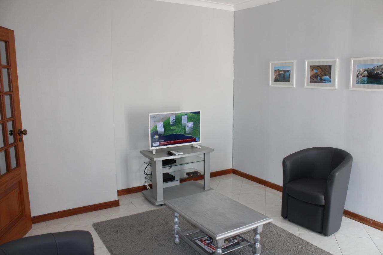 Apartamento Urb. Vila Nova, Lote 5 Armacao de Pera Bagian luar foto